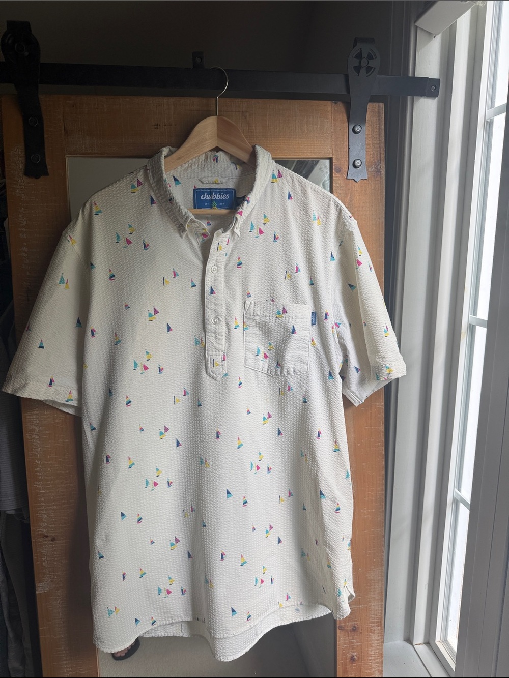 chubbies sailboat Print Seersucker Popover Short Sleeve Shirt Size XXL